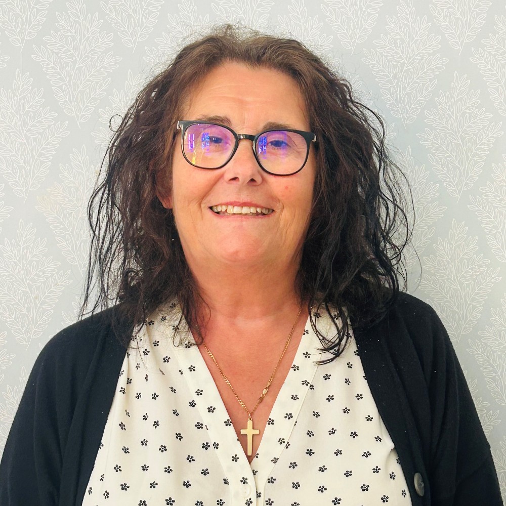 Ruth Bosworth. Ruth Bosworth